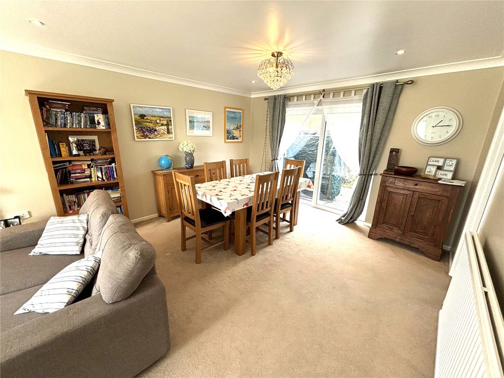 Property photo 3 of 16 Picture No. 08