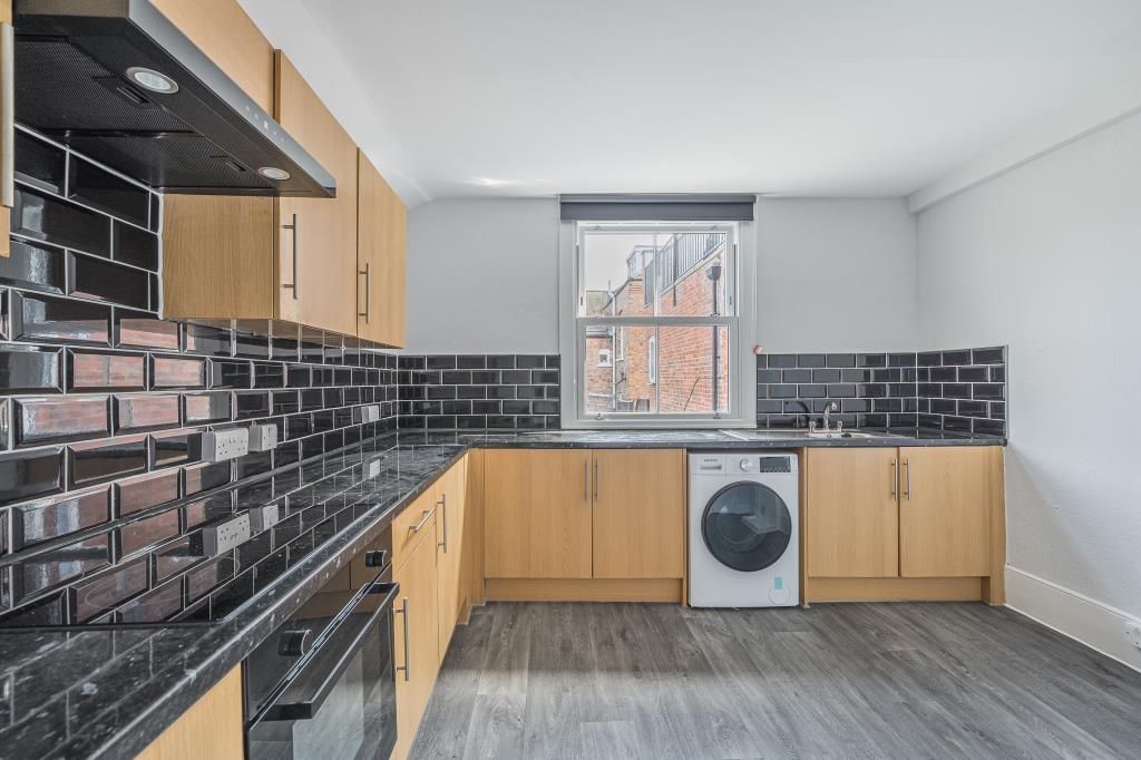 Property photo 1 of 20 Kitchen