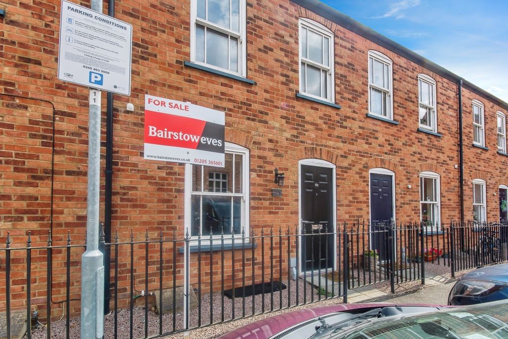 Property photo 1 of 17 Photo