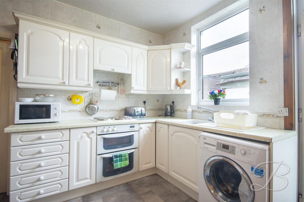 Property photo 2 of 51 CC47.Jpg