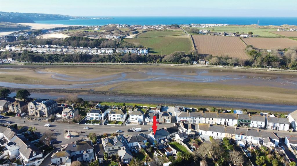 Property photo 1 of 21 Nearby Scenery