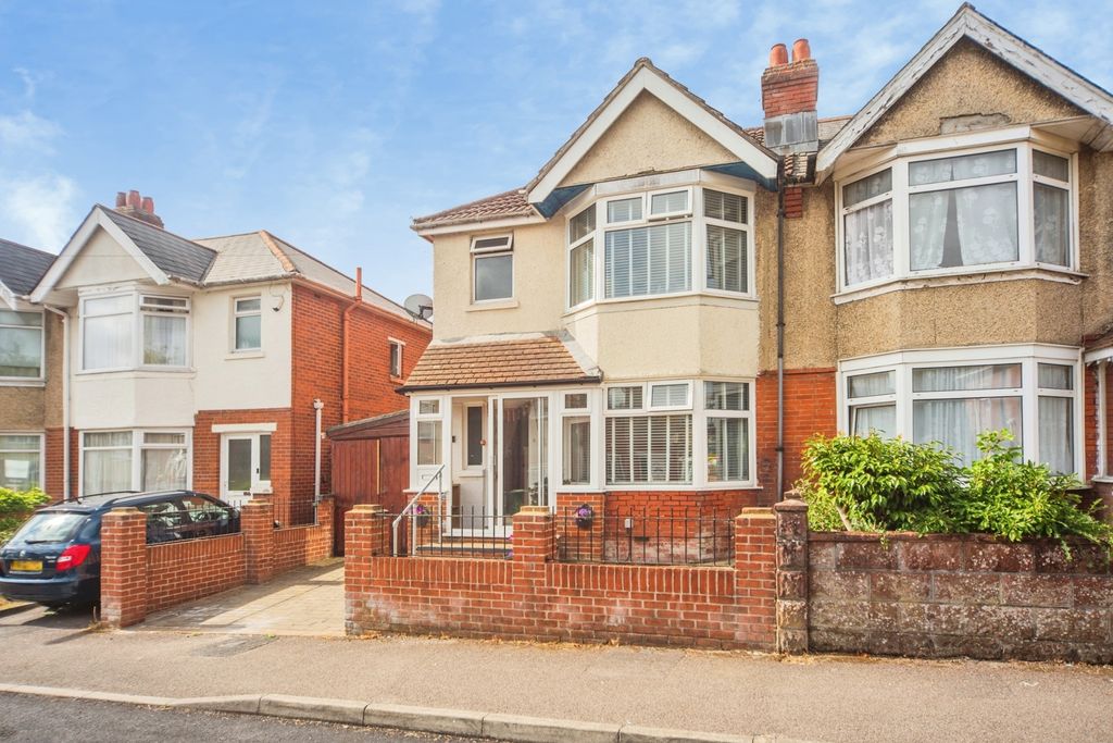 Property photo 1 of 20 Pbox-Img.Jpg