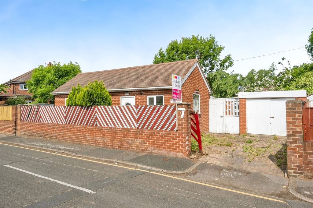 Property photo 1 of 14