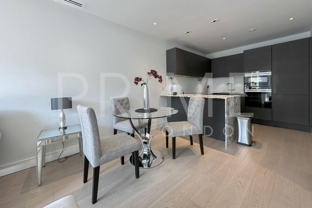 Property photo 2 of 12 Lh3.Jpg