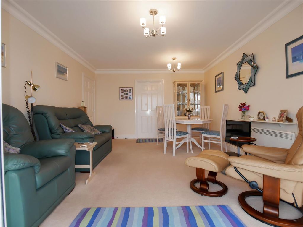 Additional image 6 of 2 bed flat for saleWight Court, Surrey Street, Littlehampton BN17