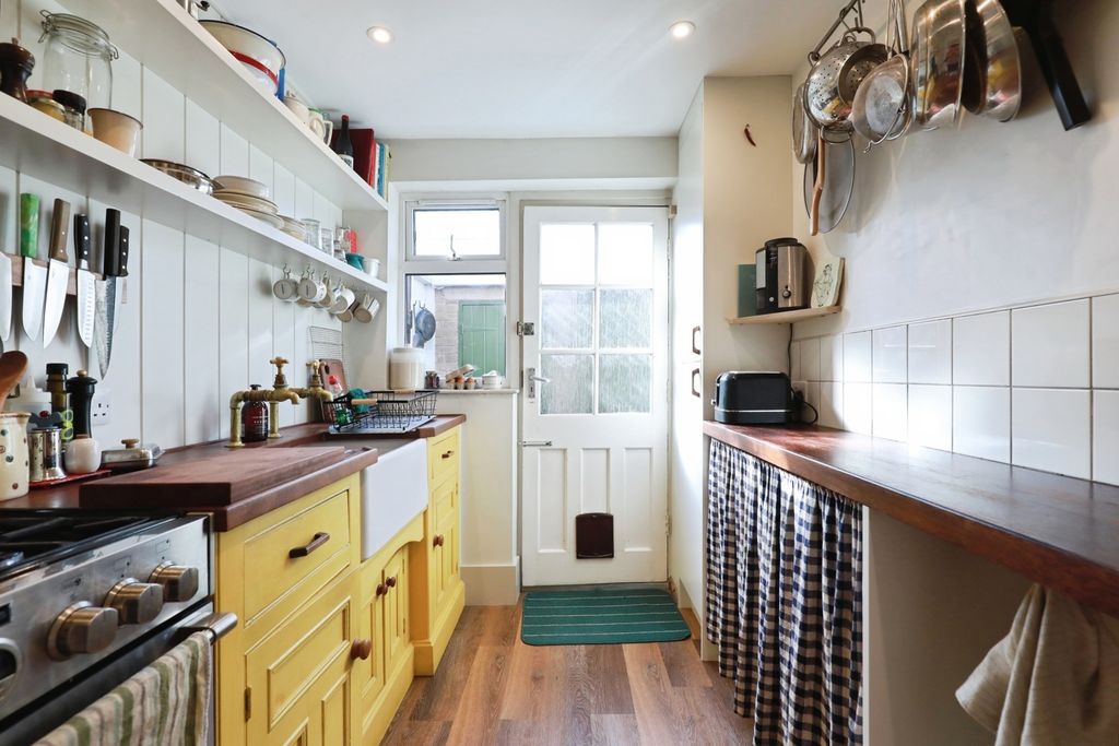 Property photo 3 of 17 Pbox-Img.Jpg