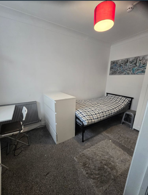 Property photo 2 of 4