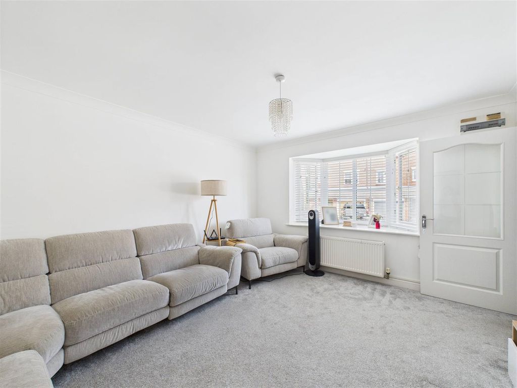 Property photo 3 of 15 Cam05207G0-Pr0047-Still009-2.Jpg