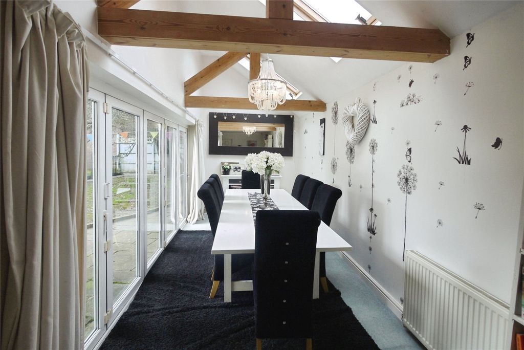 Property photo 2 of 19 Dining Room