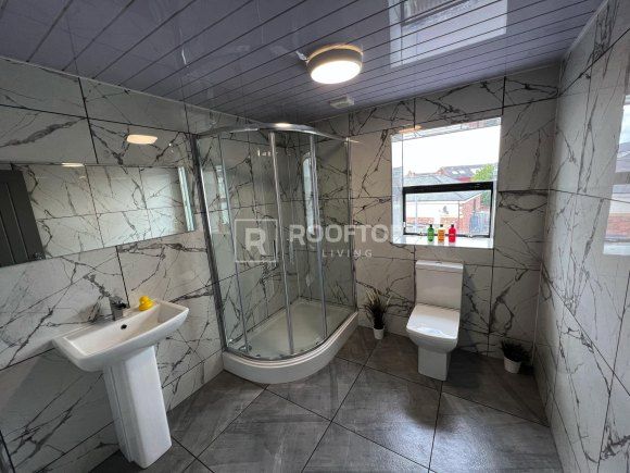 Property photo 1 of 12 9608691.Jpg