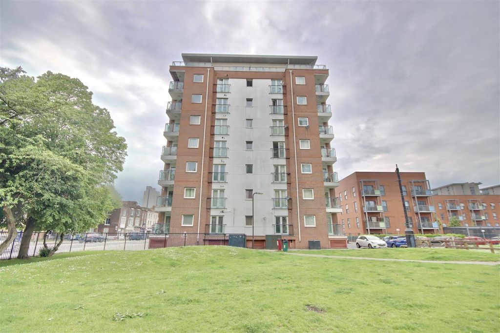 Property photo 1 of 11 Tadrkqeyp0A2Ubchjm4Poa.Jpg