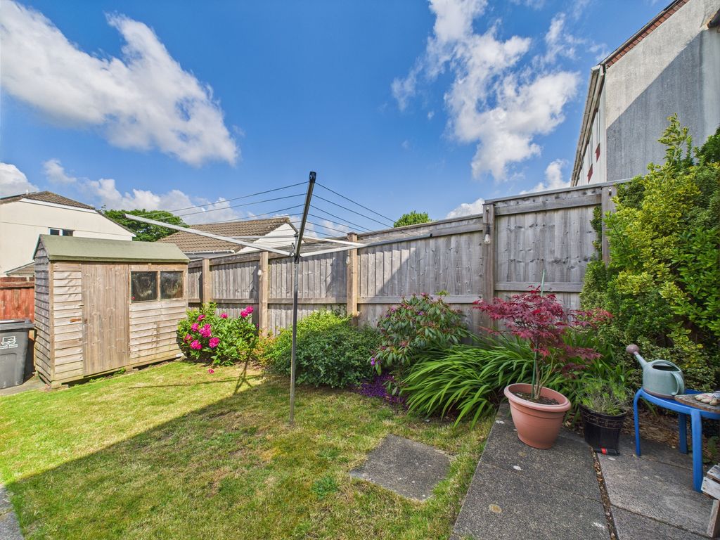 Property photo 3 of 14 Cam02089G0-Pr0489-Still008