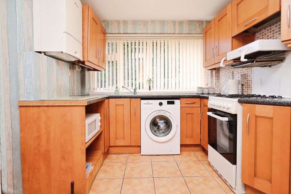 Property photo 2 of 18 Pbox-Img.Jpg