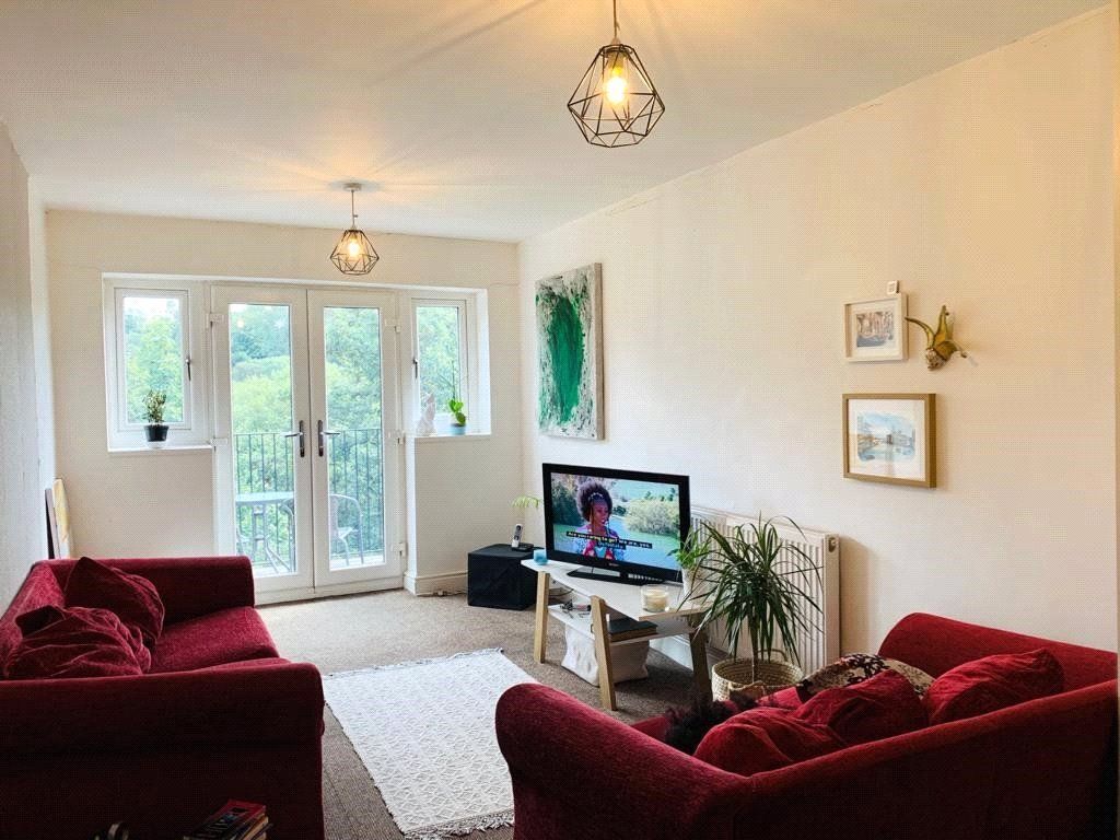 Property photo 3 of 13 Flat 1