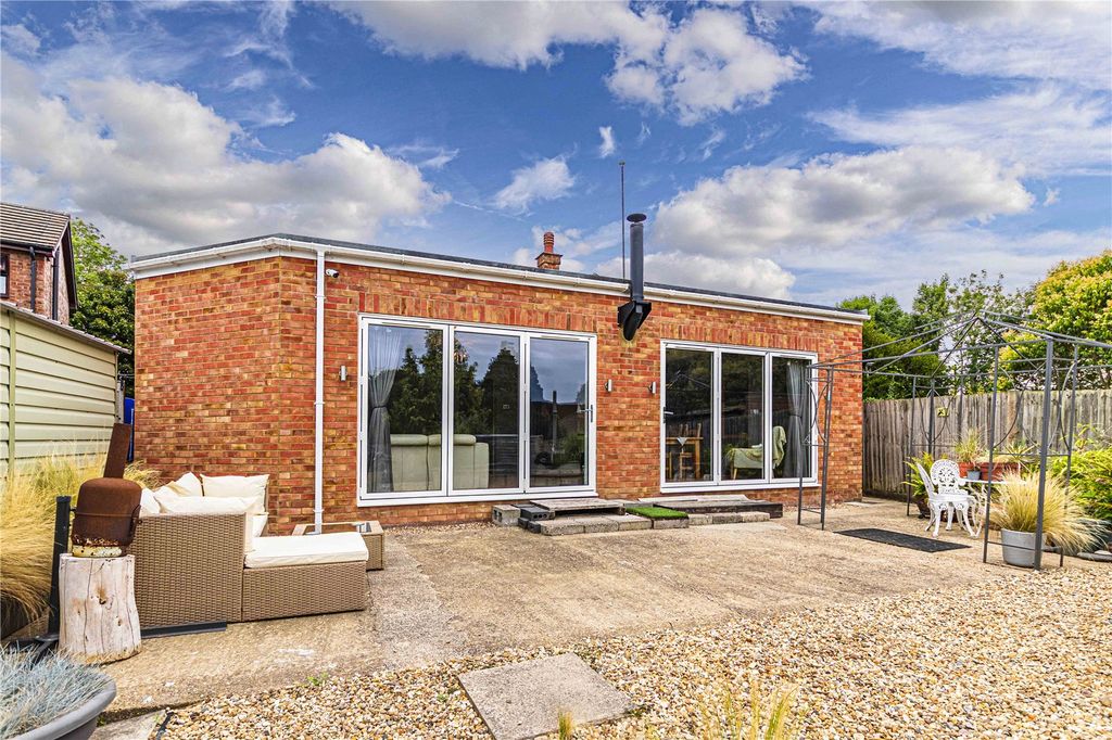 Property photo 2 of 19 Picture No. 59