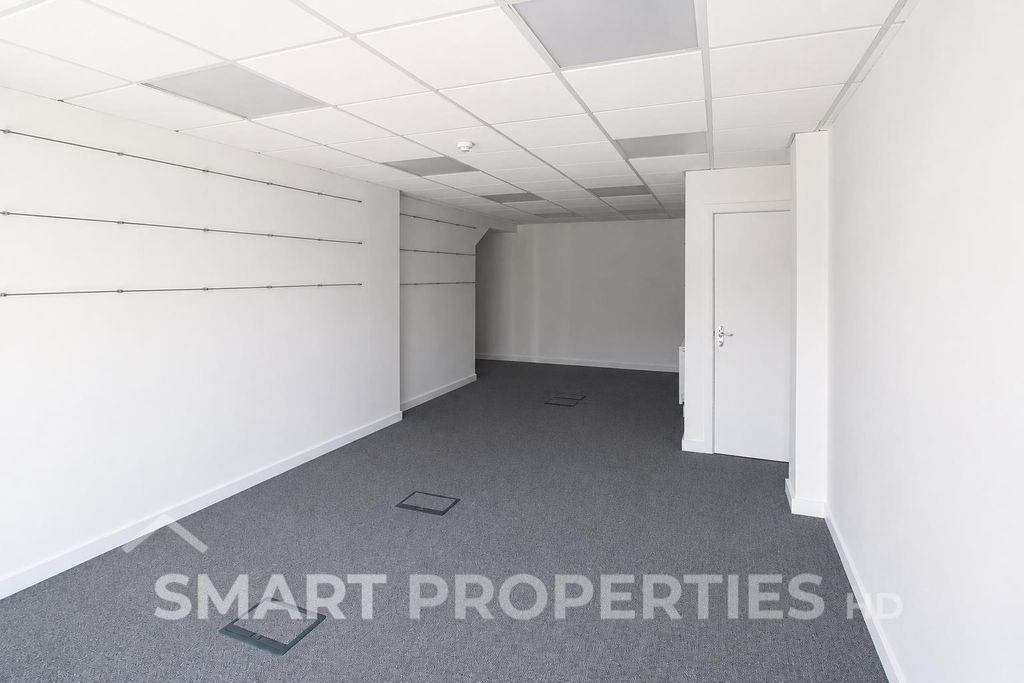 Property photo 3 of 6 Image 1