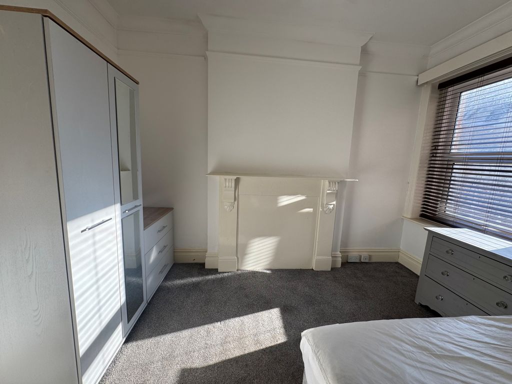 Property photo 3 of 5 2