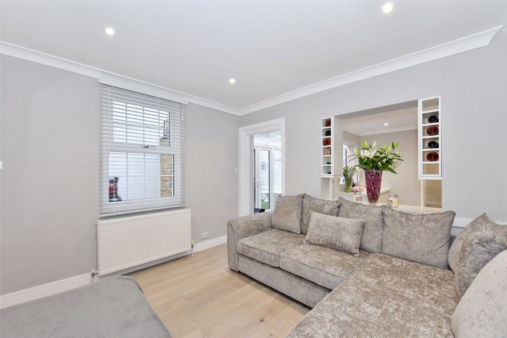 Property photo 3 of 10 Reception Room