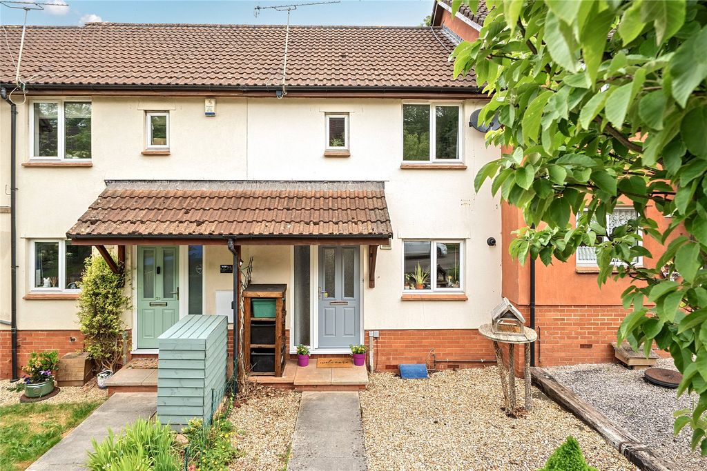 Property photo 1 of 21 1 - Picture No. 08