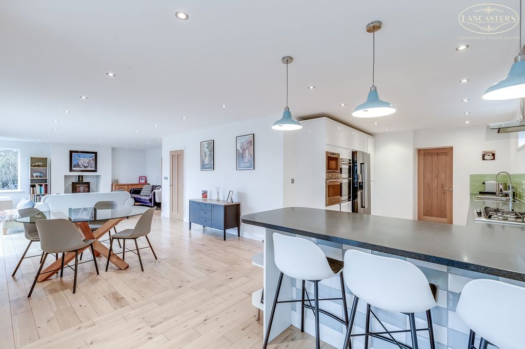 Property photo 3 of 35 Open Plan Kitchen Dining Family Room