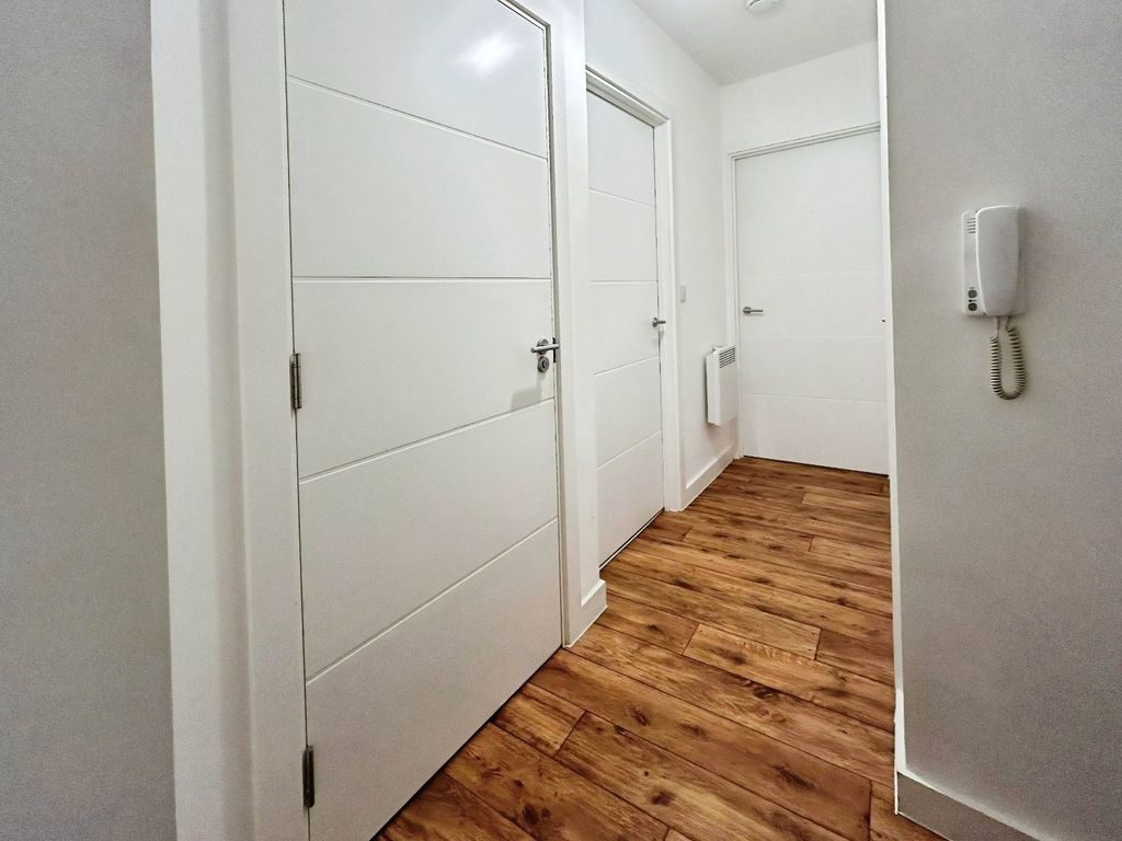 Property photo 2 of 11 Picture No. 10