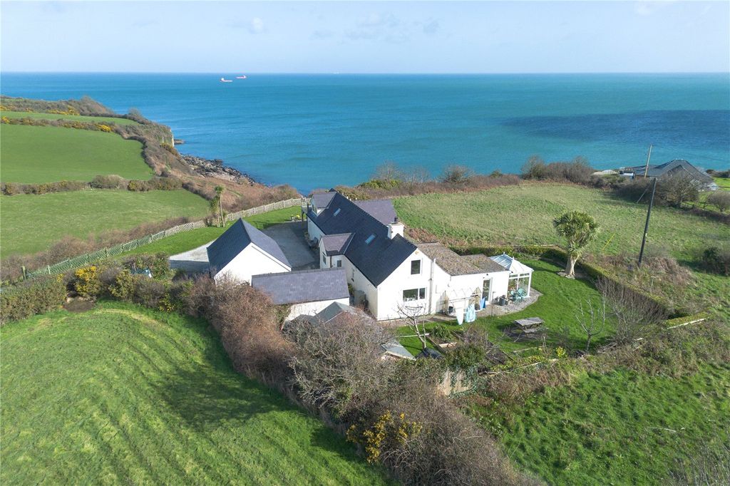 Property photo 2 of 38 Picture No. 03