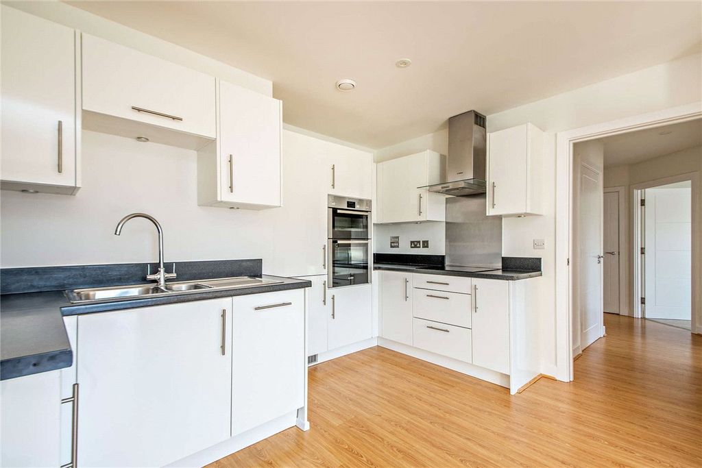 Property photo 2 of 13 Picture No. 06