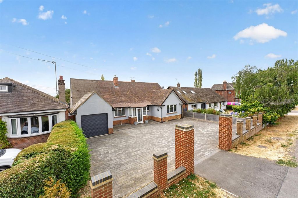 Property photo 1 of 27 192Bedfordroadweb_01.Jpg