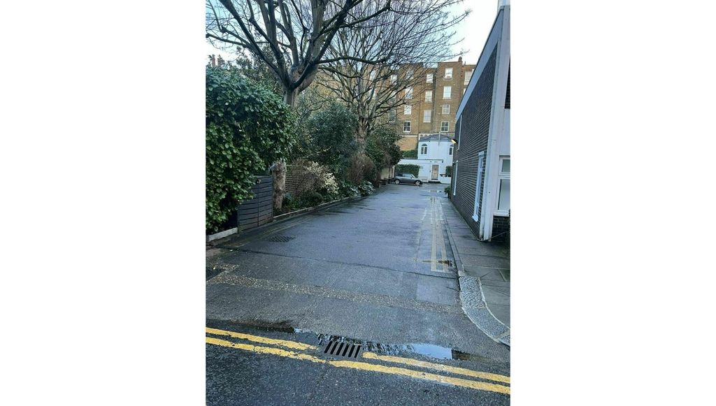 Property photo 3 of 3