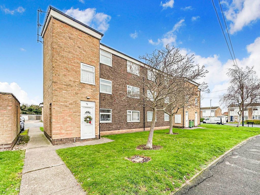 Property photo 1 of 9