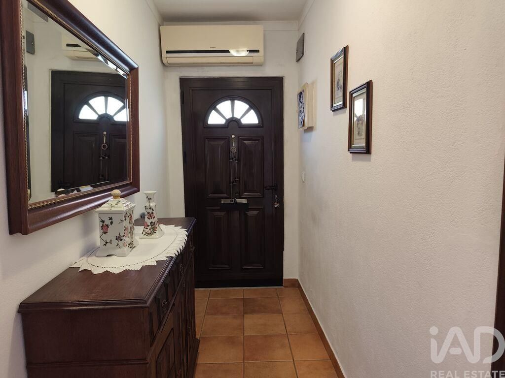 Property photo 3 of 40