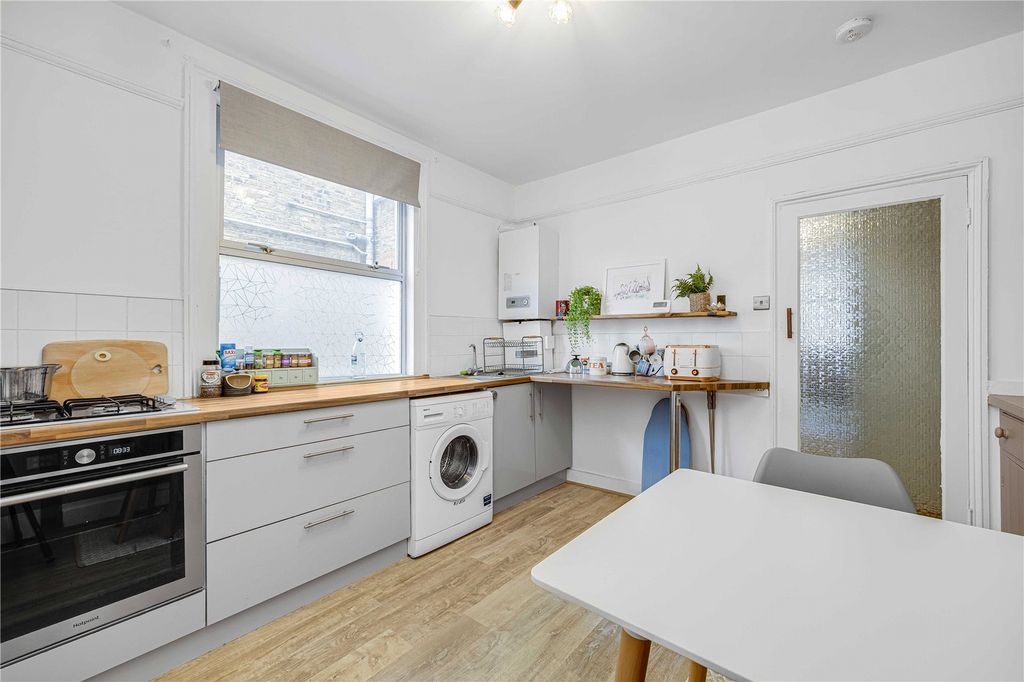 Property photo 3 of 15 Picture No. 03