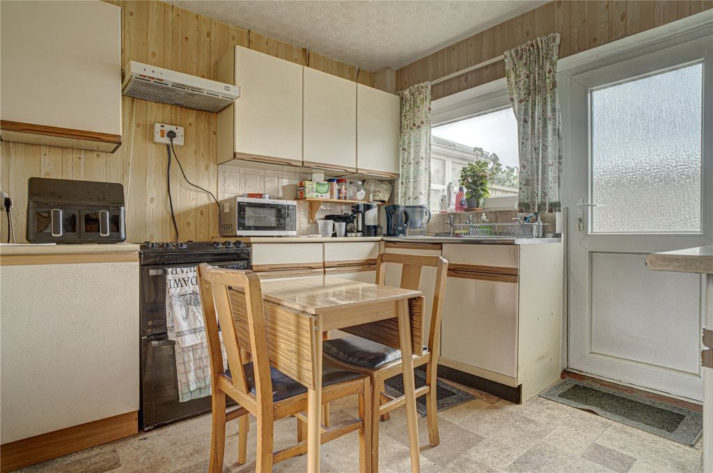 Property photo 2 of 9 Picture No. 02