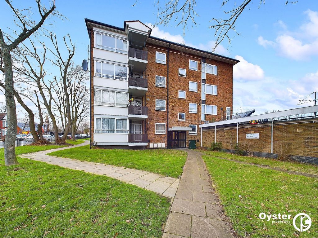 Property photo 1 of 17 Front Photo