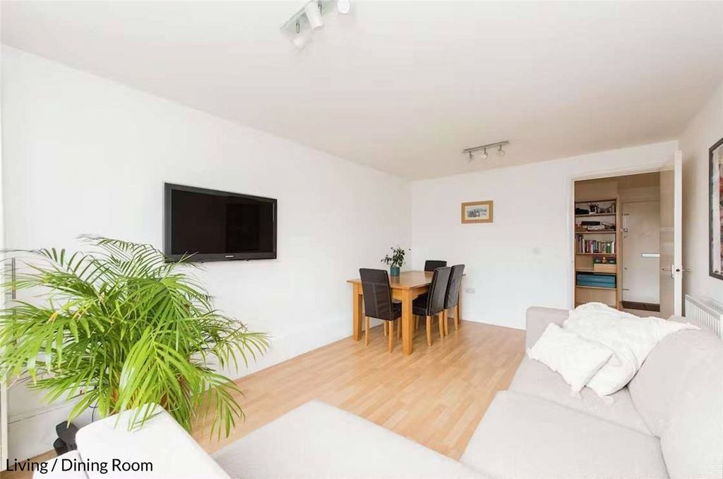 Property photo 2 of 11 Picture No. 05