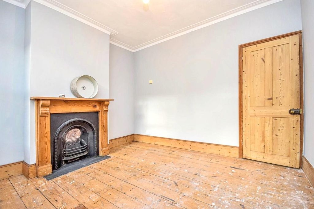 Property photo 2 of 9 X5Xujcxzi0Irzt6Fj94_G.Jpg