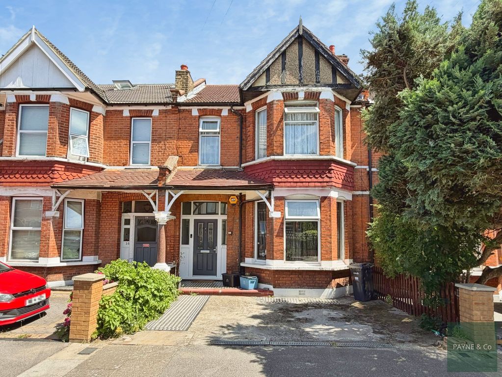 Property photo 1 of 18