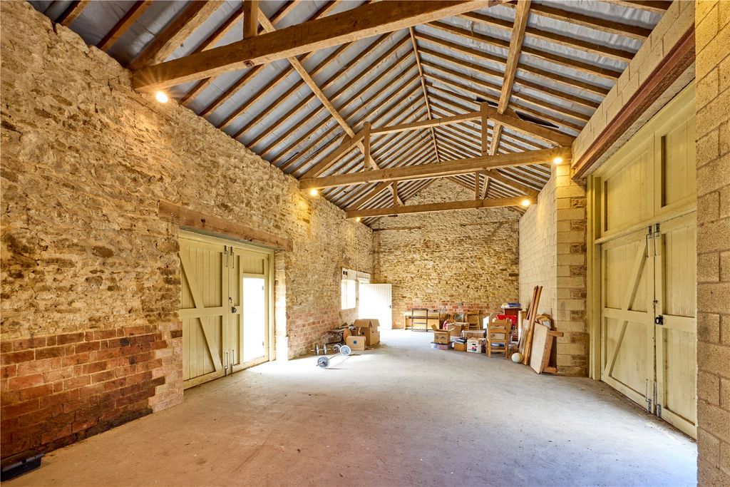 Additional image 11 of 6 bed equestrian for salePlumpton, Towcester, Northamptonshire NN12