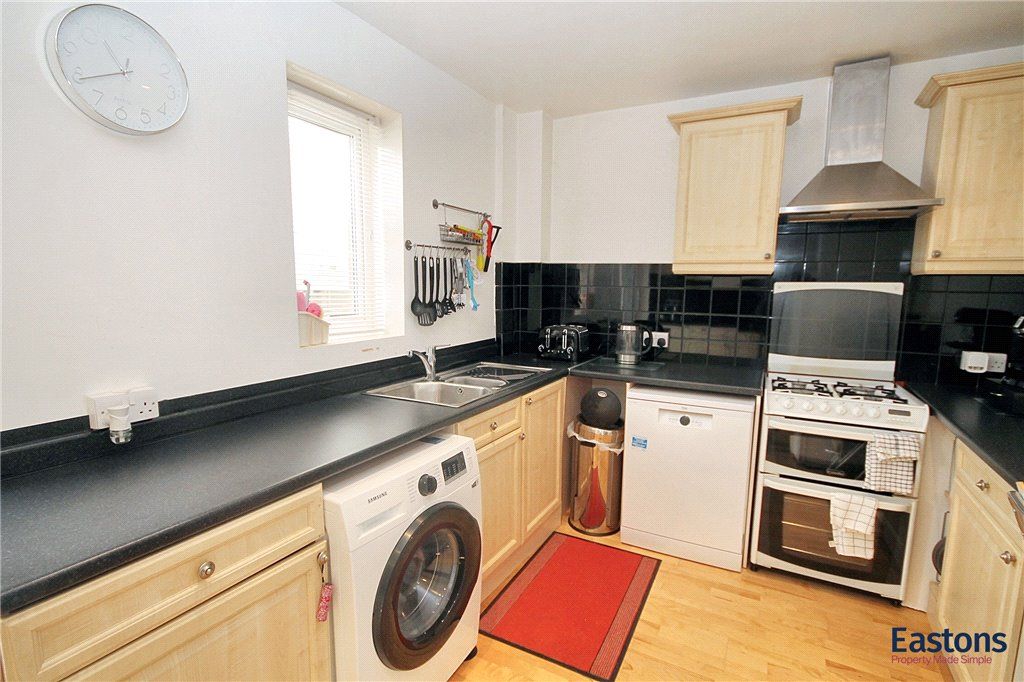 Property photo 3 of 23 Picture No. 20