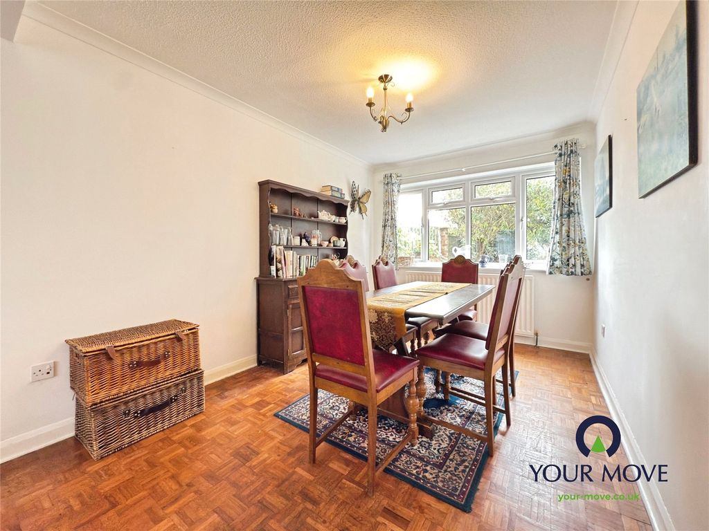 Property photo 3 of 13 Dining Room