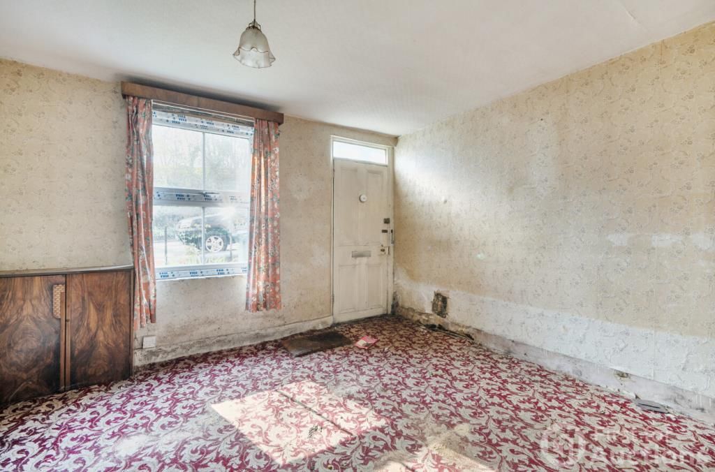 Property photo 3 of 16 Reception Room