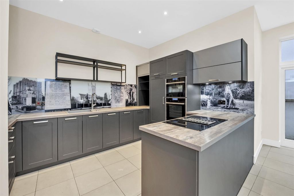 Property photo 2 of 22 Dcp_1013.Jpg