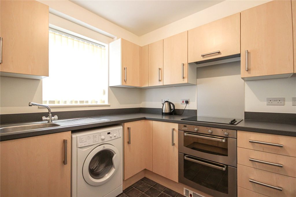 Property photo 3 of 16 Picture No. 04