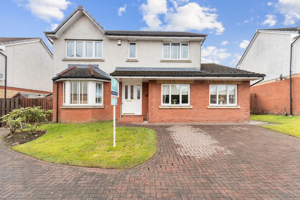 Property photo 1 of 40