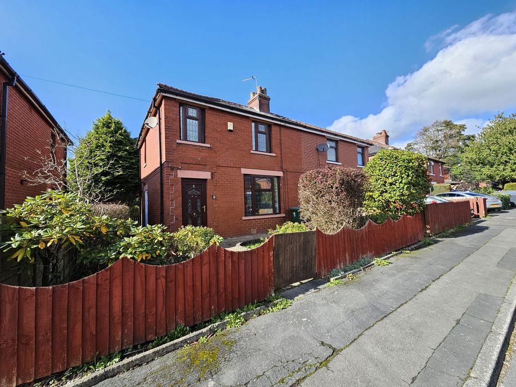 Property photo 1 of 9