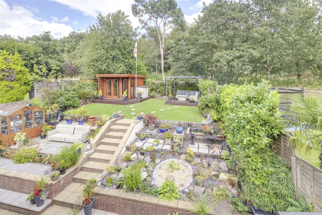 Property photo 3 of 45 Rear View Garden