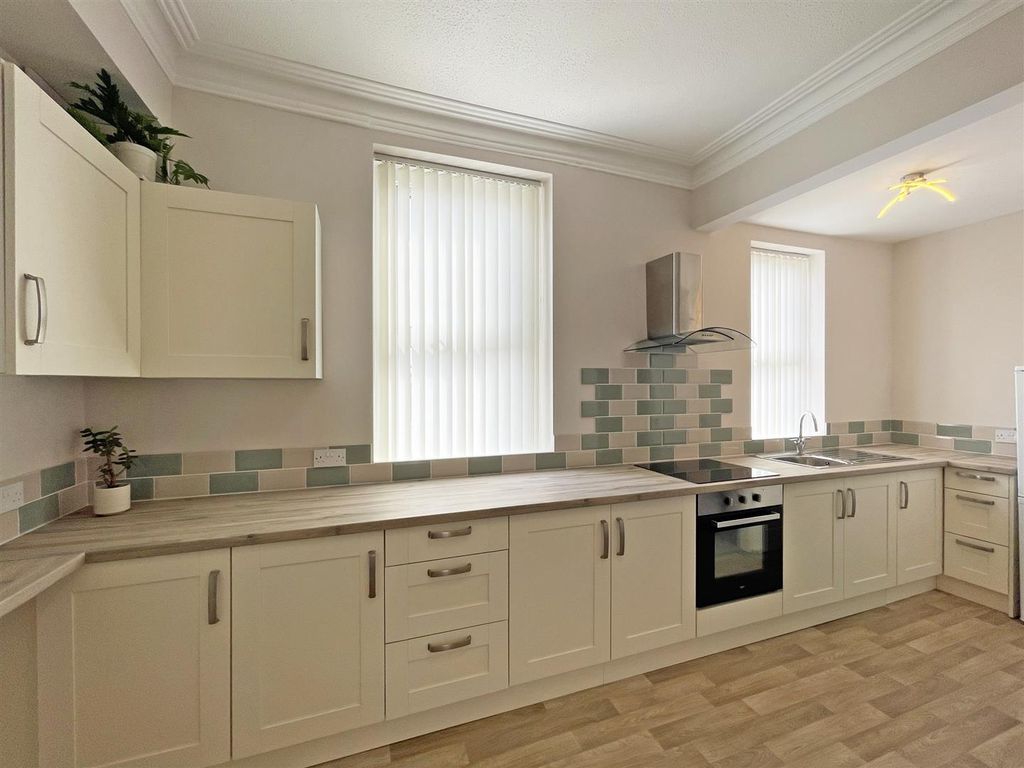 Property photo 3 of 19 South View Terrace 118 - Kitchen Fp.Jpg