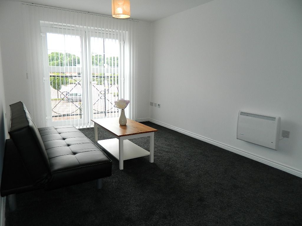 Property photo 2 of 12