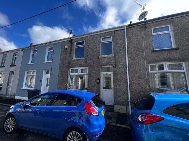 Property photo 1 of 13
