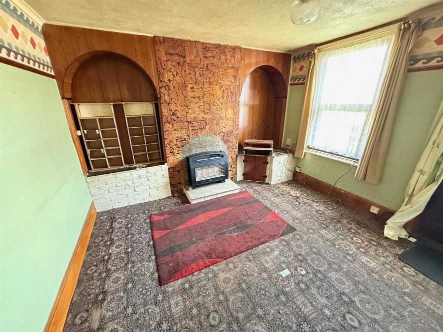 Property photo 3 of 7